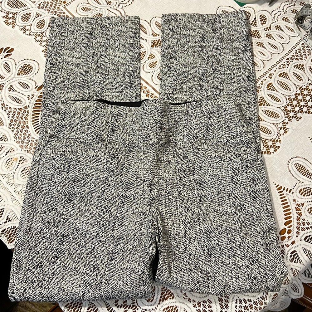 Apt. 9 Women's Boot Leg Pants in Black and White Herringbone
